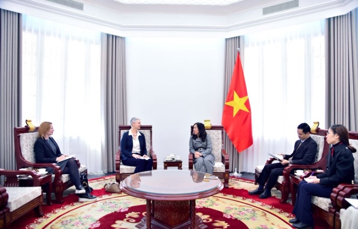Norway, Vietnam discuss ways to boost all-around cooperation